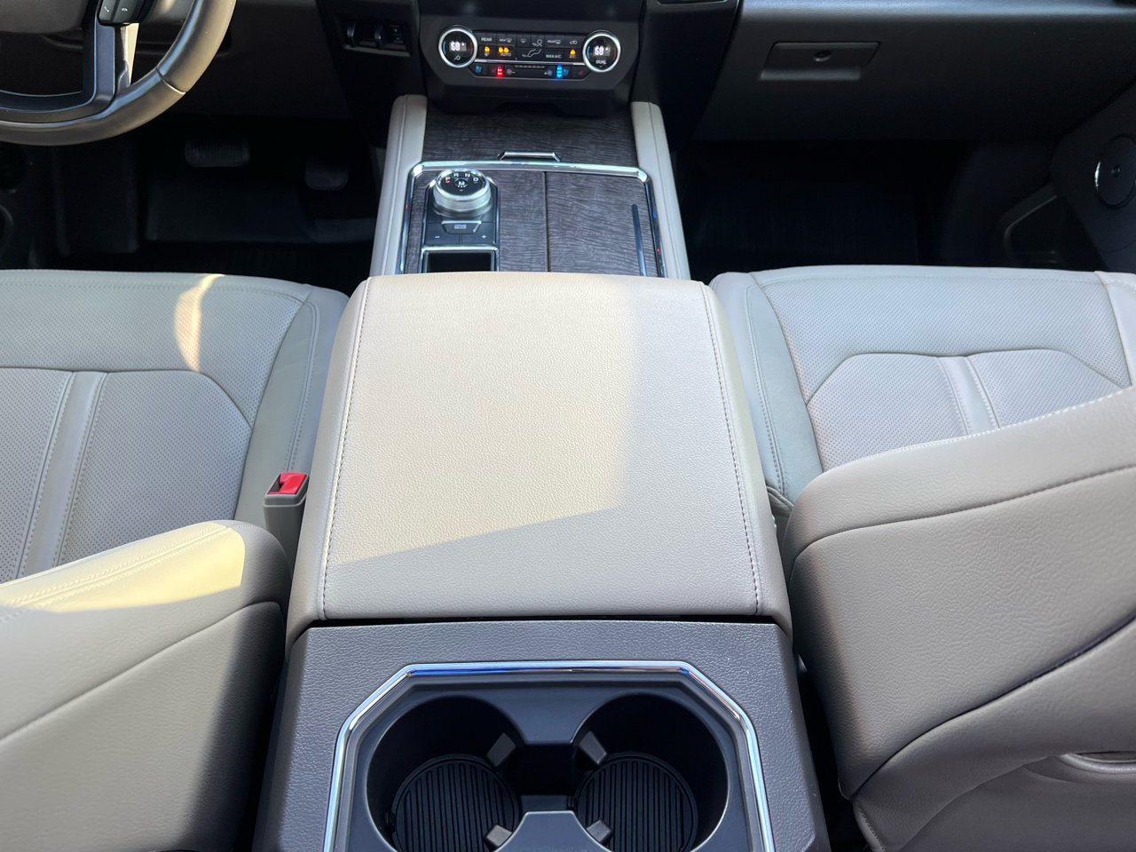 Ford Expedition  2019