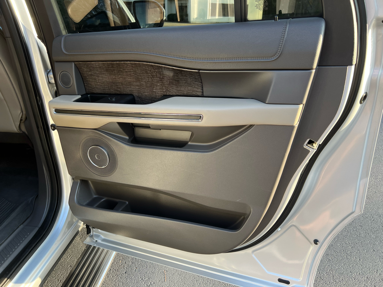 Ford Expedition  2019