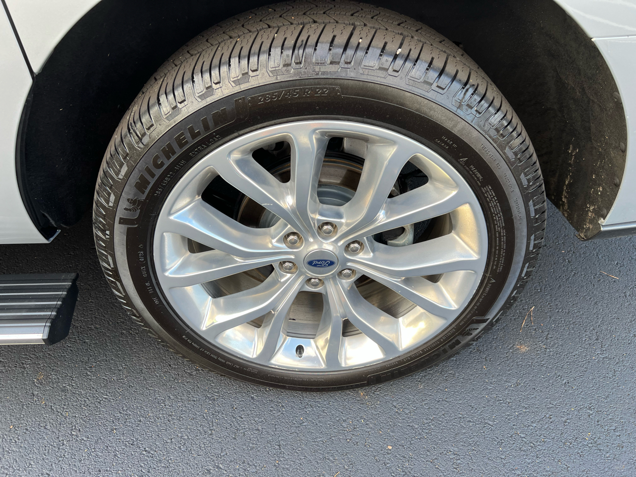 Ford Expedition  2019