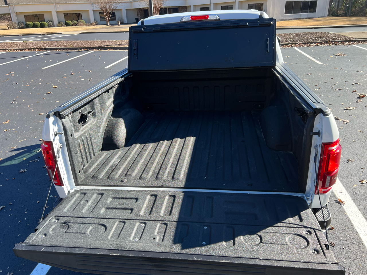 Ford F-150 FX4 SuperCrew 4WD 2017