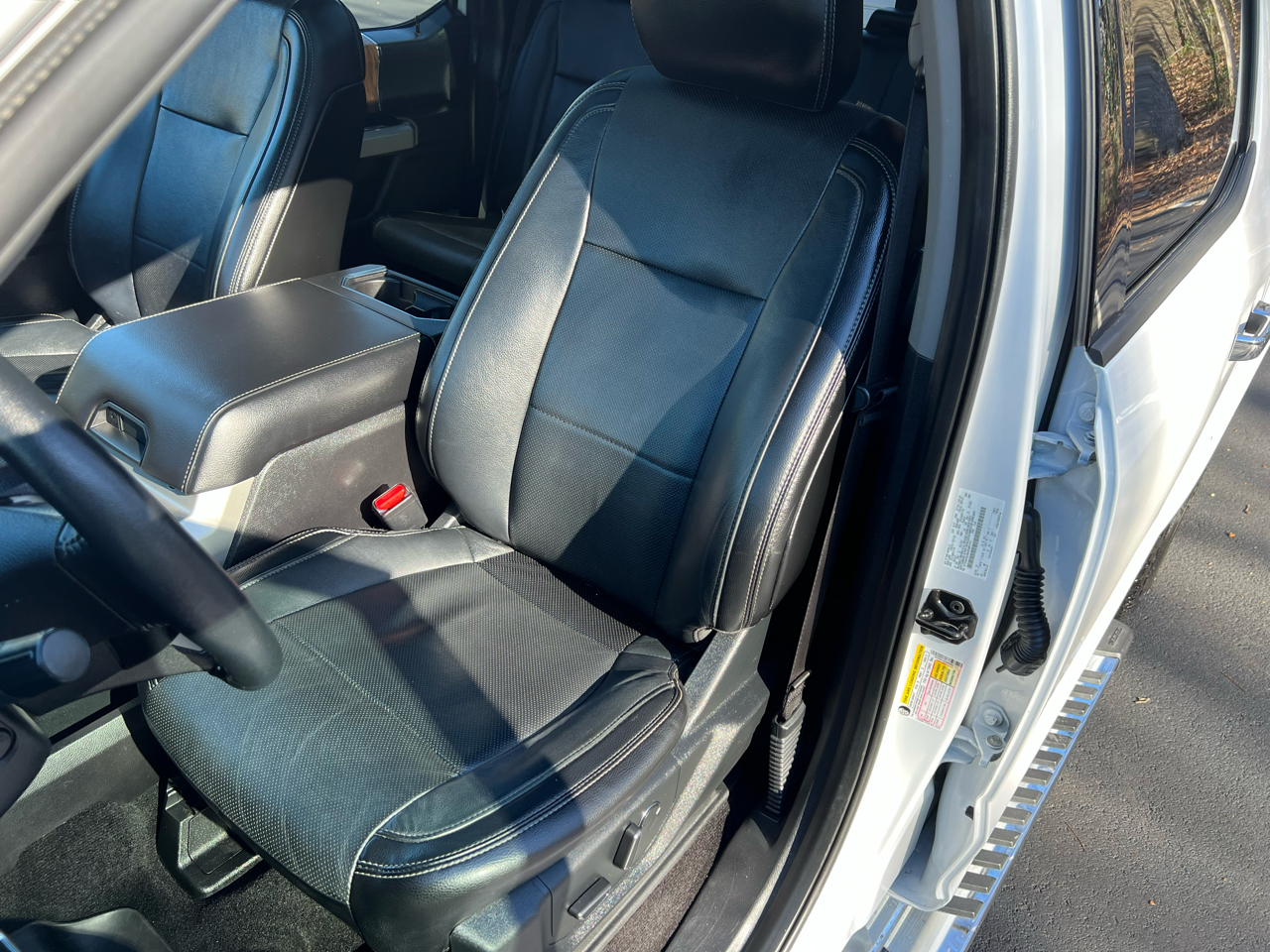 Ford F-150 FX4 SuperCrew 4WD 2017