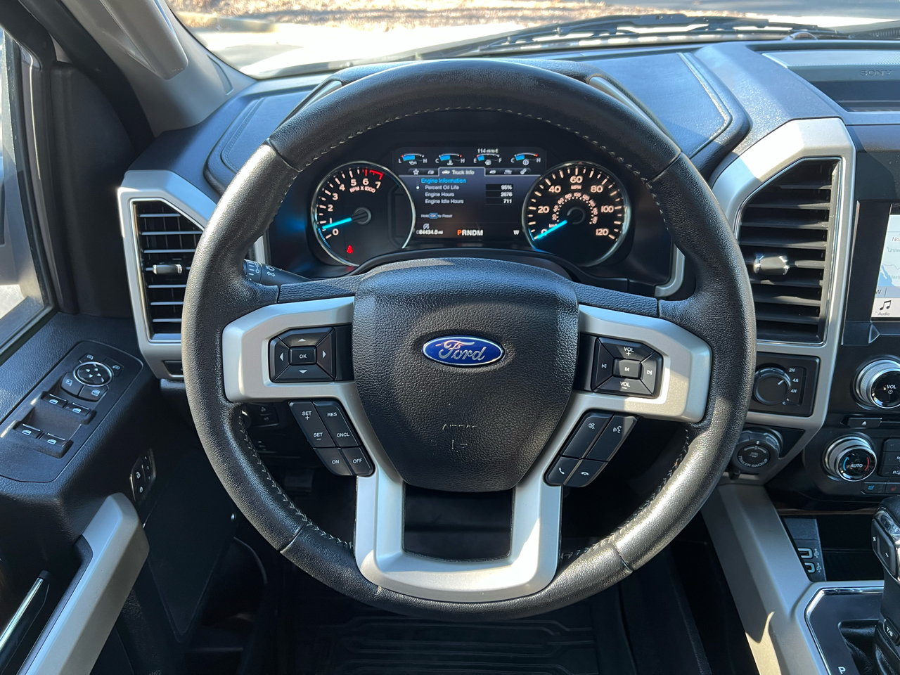 Ford F-150 FX4 SuperCrew 4WD 2017