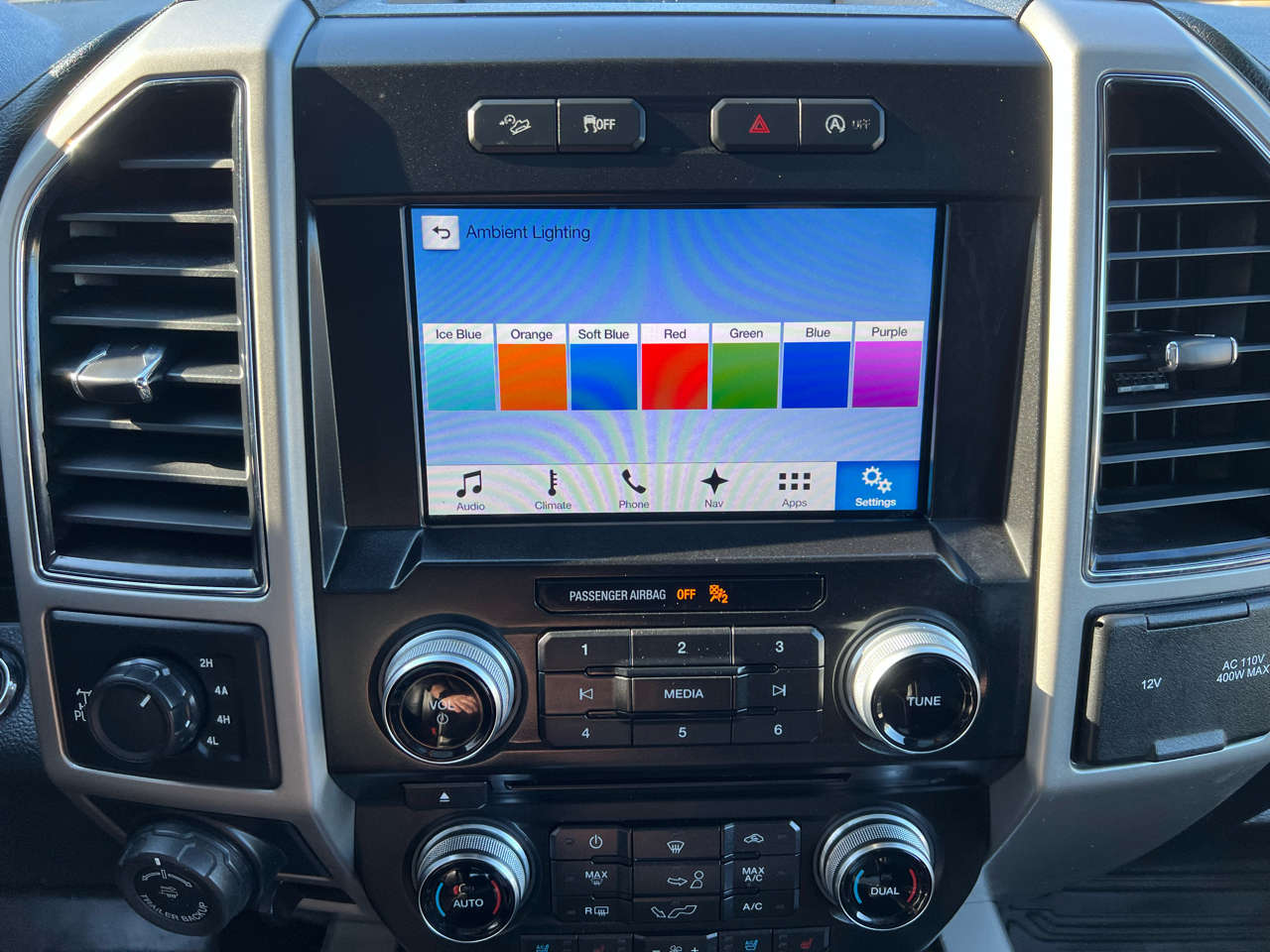 Ford F-150 FX4 SuperCrew 4WD 2017