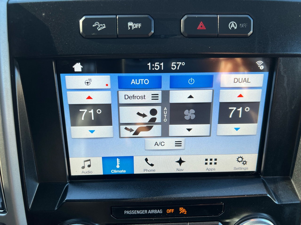 Ford F-150 FX4 SuperCrew 4WD 2017