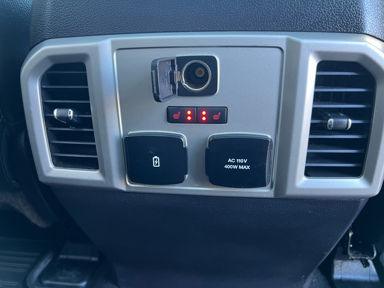 Ford F-150 FX4 SuperCrew 4WD 2017