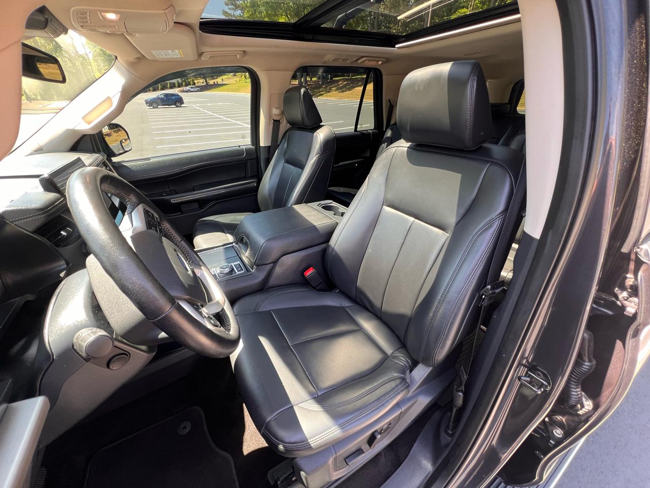 Ford Expedition MAX XLT 2022