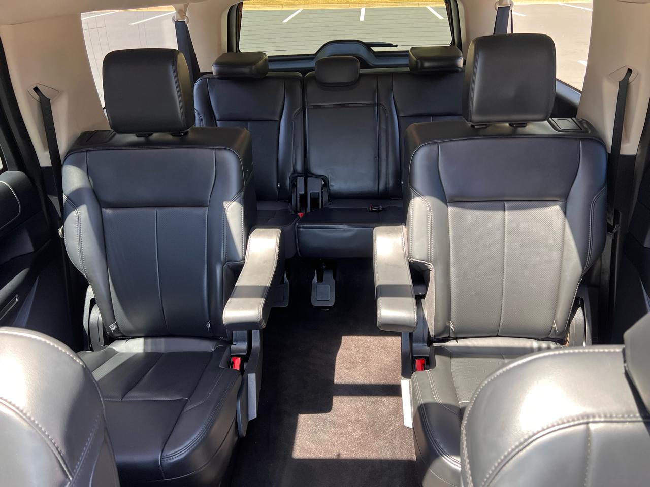 Ford Expedition MAX XLT 2022