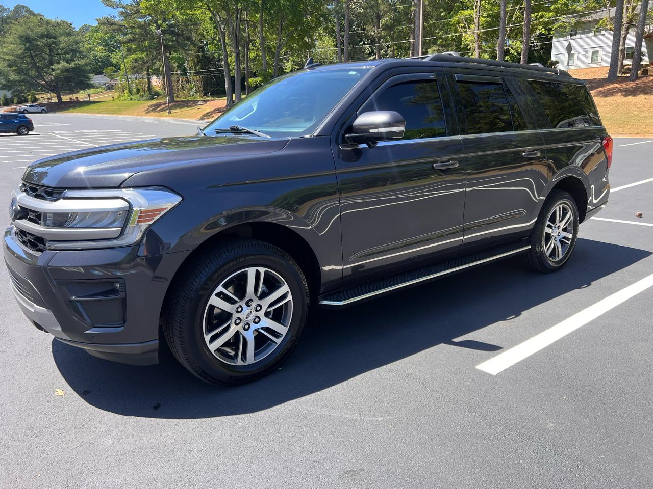 Ford Expedition MAX XLT 2022