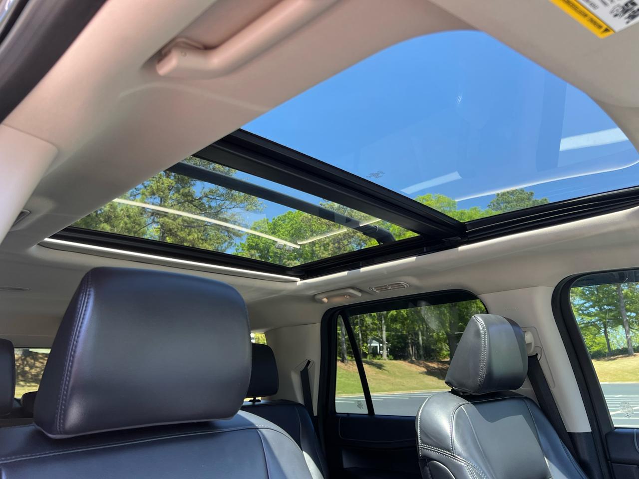 Ford Expedition MAX XLT 2022