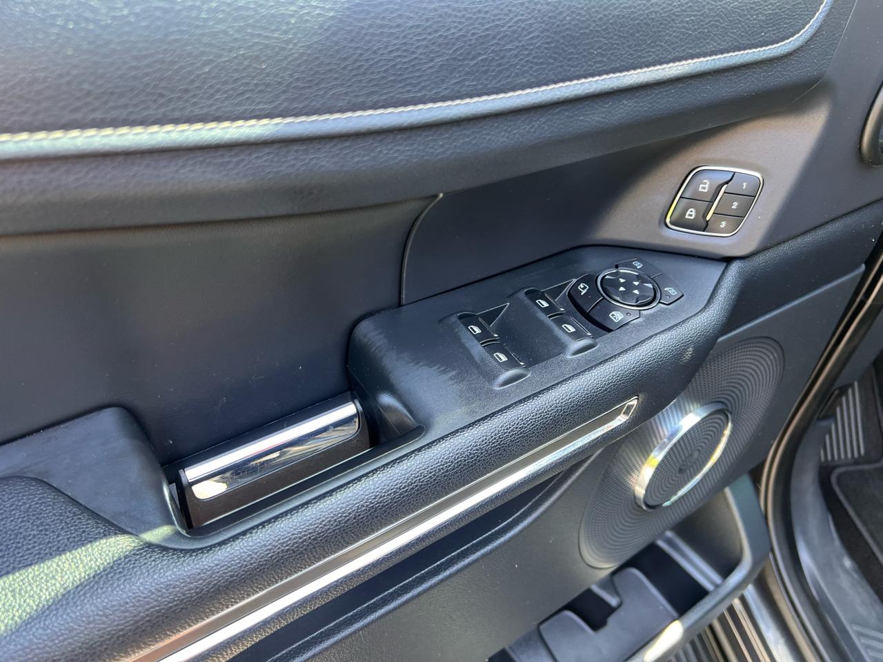 Ford Expedition MAX XLT 2022