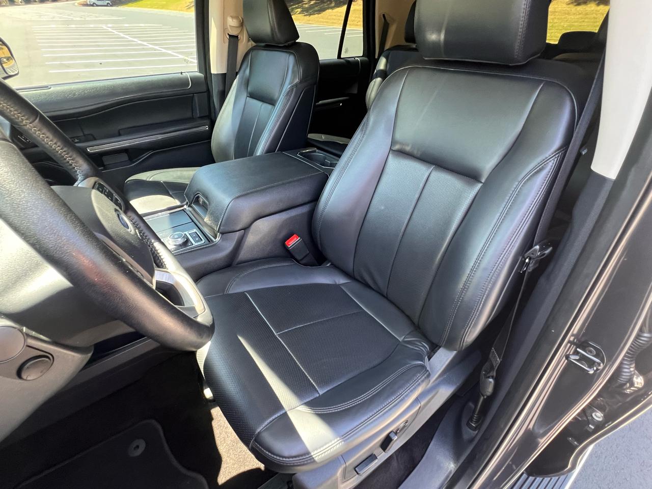 Ford Expedition MAX XLT 2022