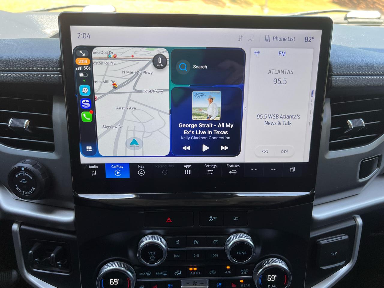 Ford Expedition MAX XLT 2022