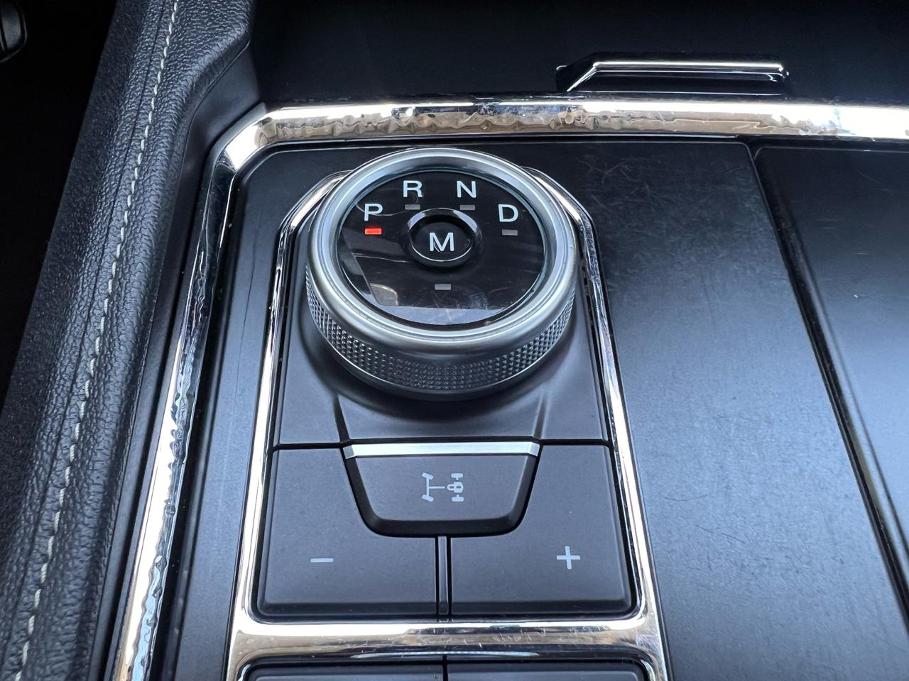 Ford Expedition MAX XLT 2022