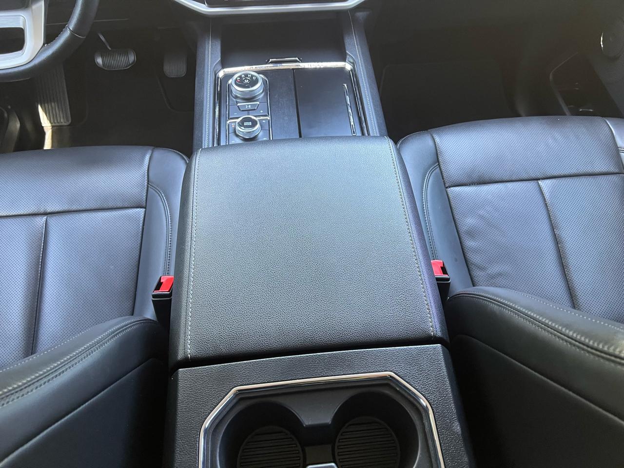 Ford Expedition MAX XLT 2022