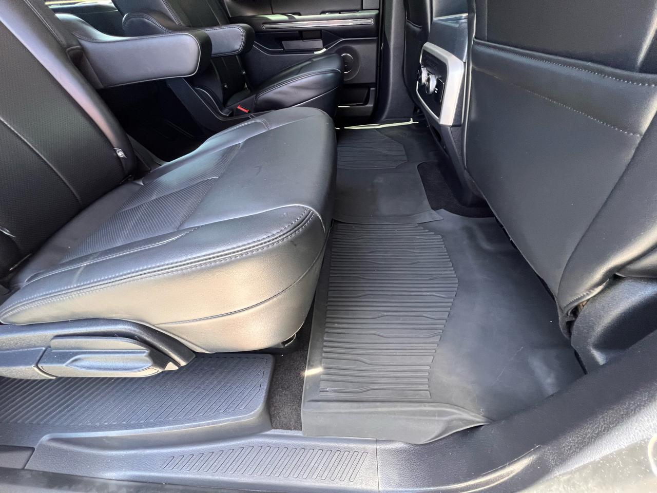 Ford Expedition MAX XLT 2022