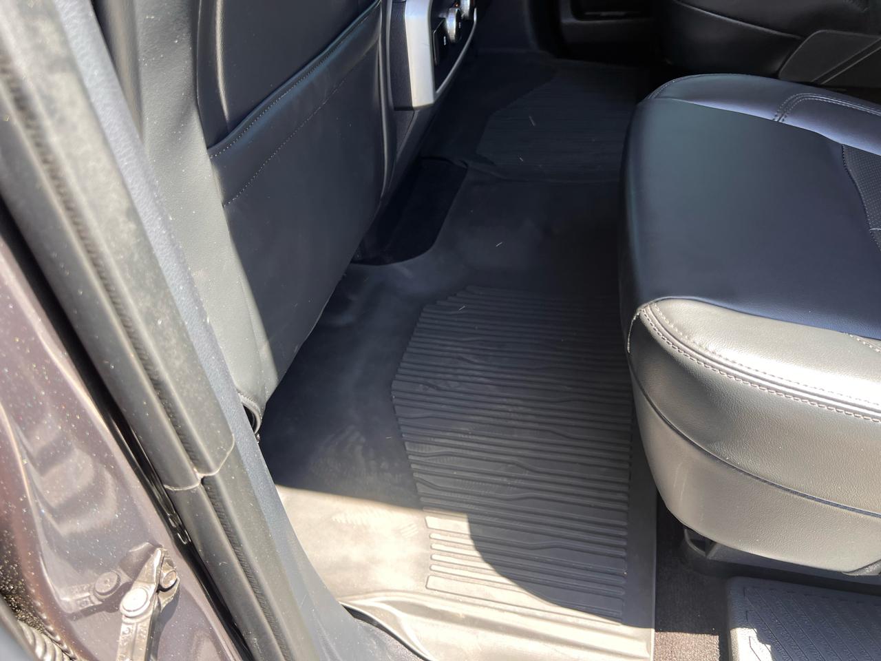 Ford Expedition MAX XLT 2022