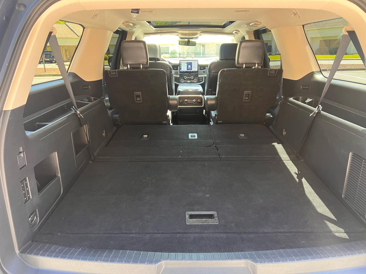 Ford Expedition MAX XLT 2022