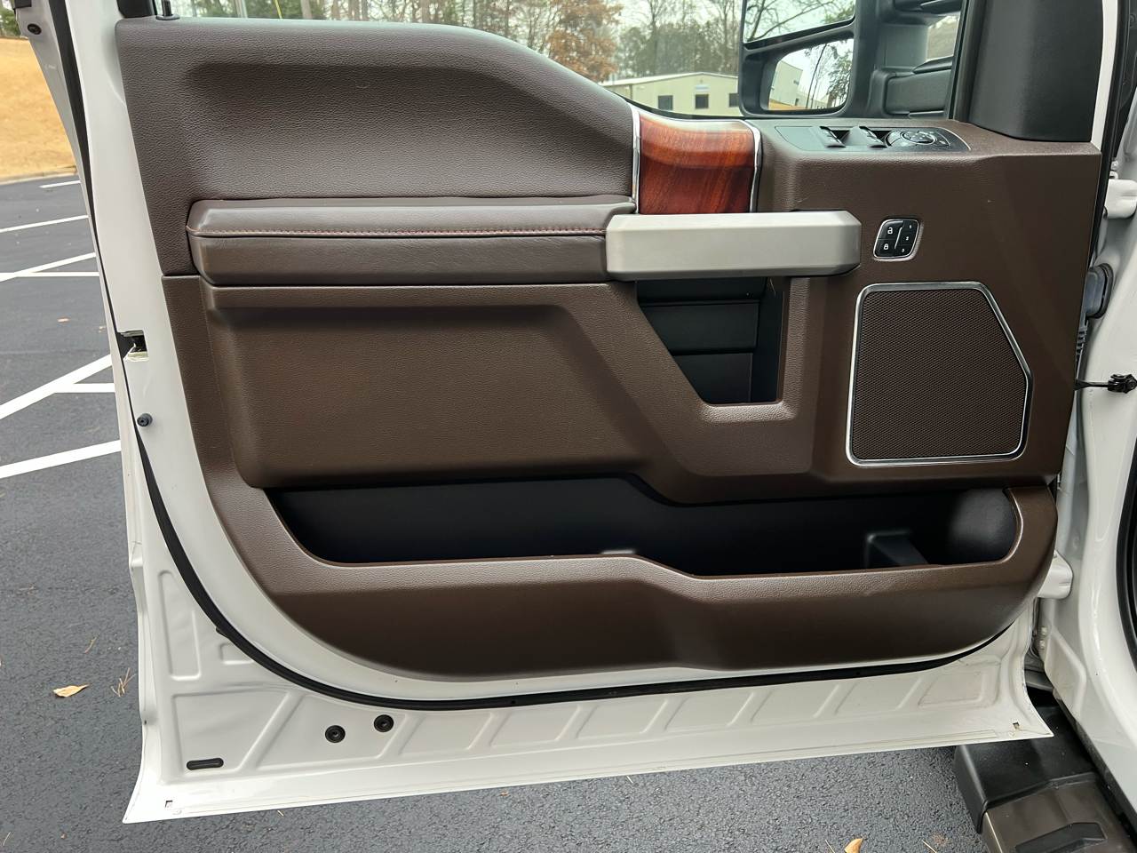 Ford F-150 King Ranch 4WD SuperCrew 5.5' Box 2017