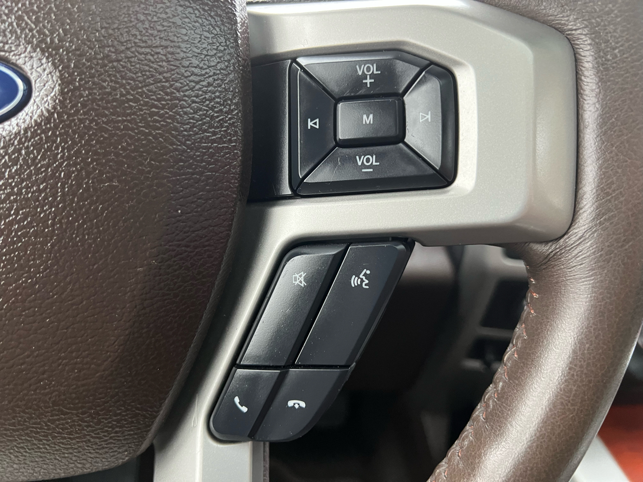 Ford F-150 King Ranch 4WD SuperCrew 5.5' Box 2017