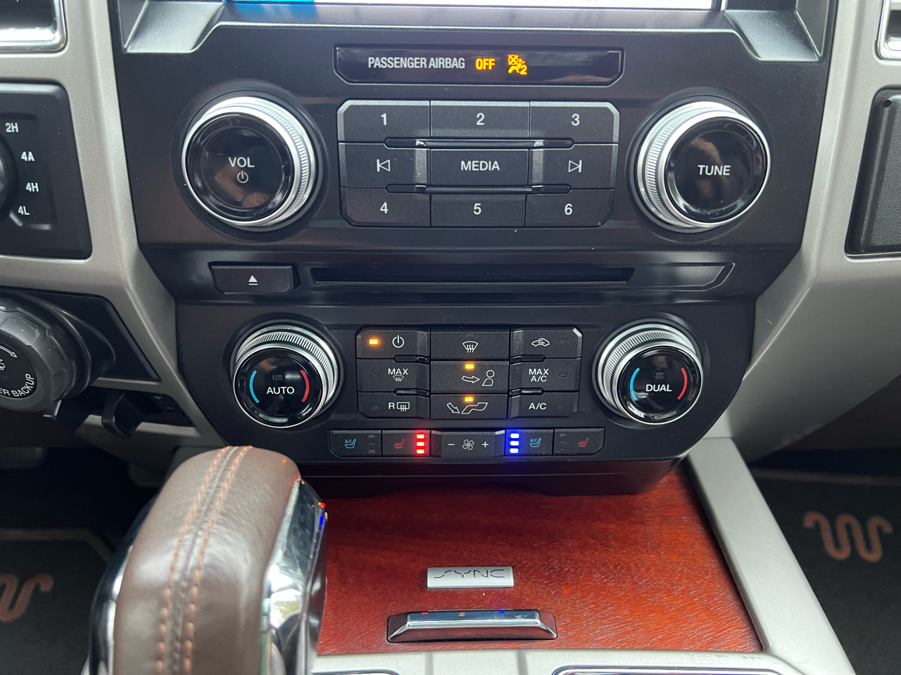 Ford F-150 King Ranch 4WD SuperCrew 5.5' Box 2017