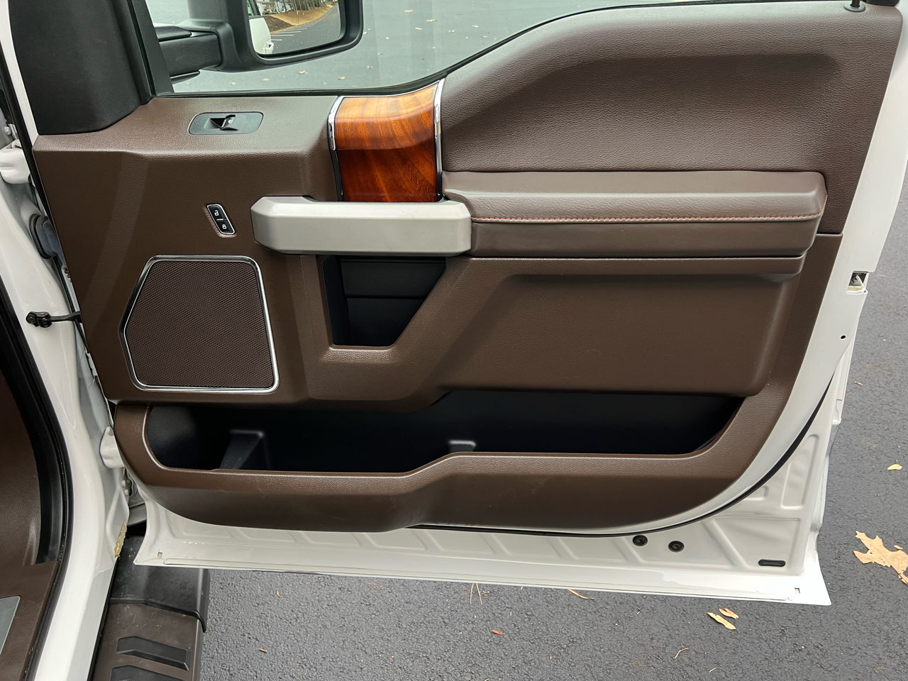 Ford F-150 King Ranch 4WD SuperCrew 5.5' Box 2017