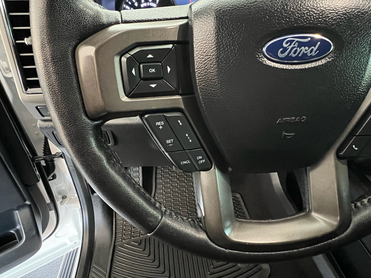 Ford Expedition XLT 4x2 2019