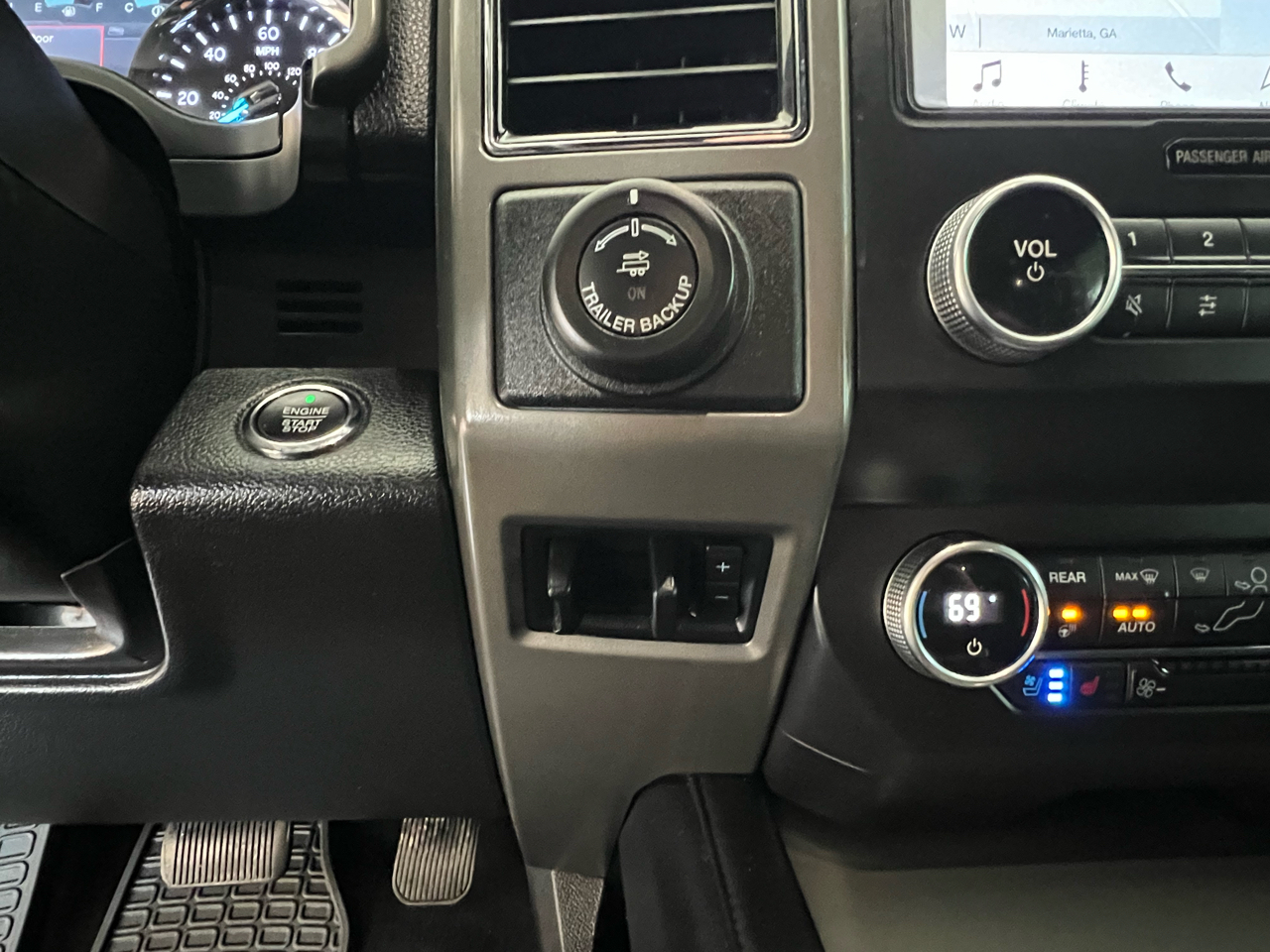 Ford Expedition XLT 4x2 2019