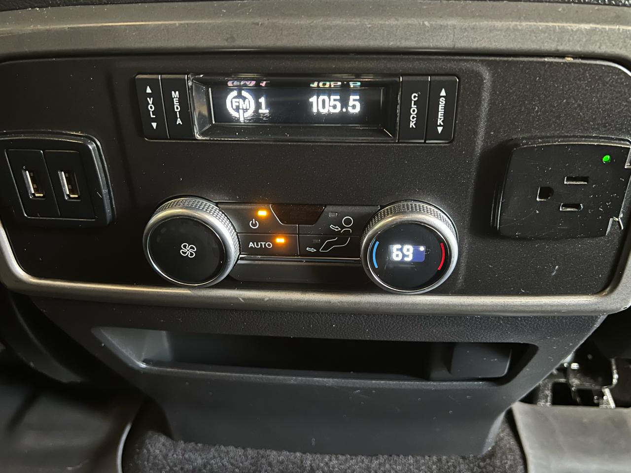 Ford Expedition XLT 4x2 2019