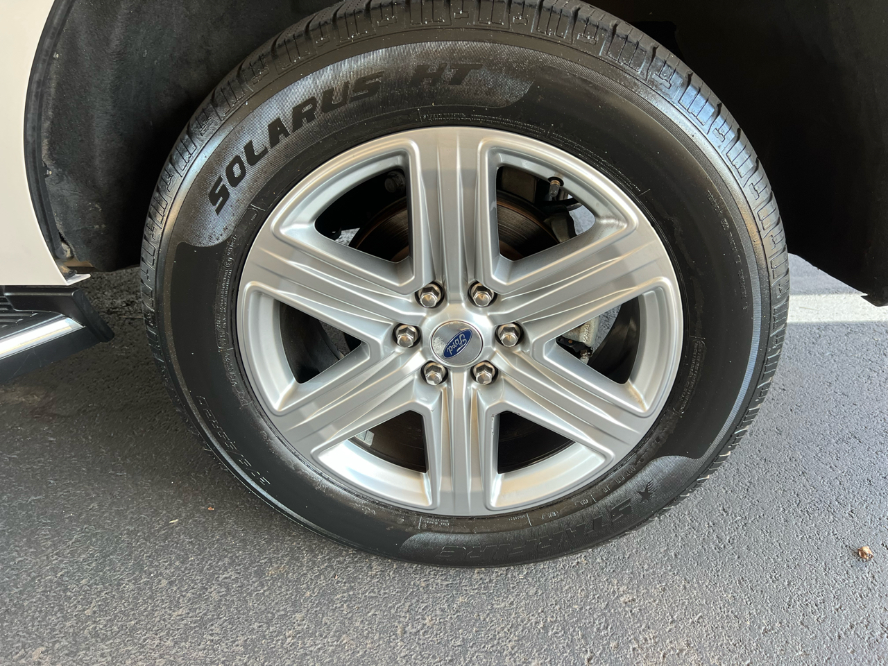 Ford Expedition XLT 4x2 2019