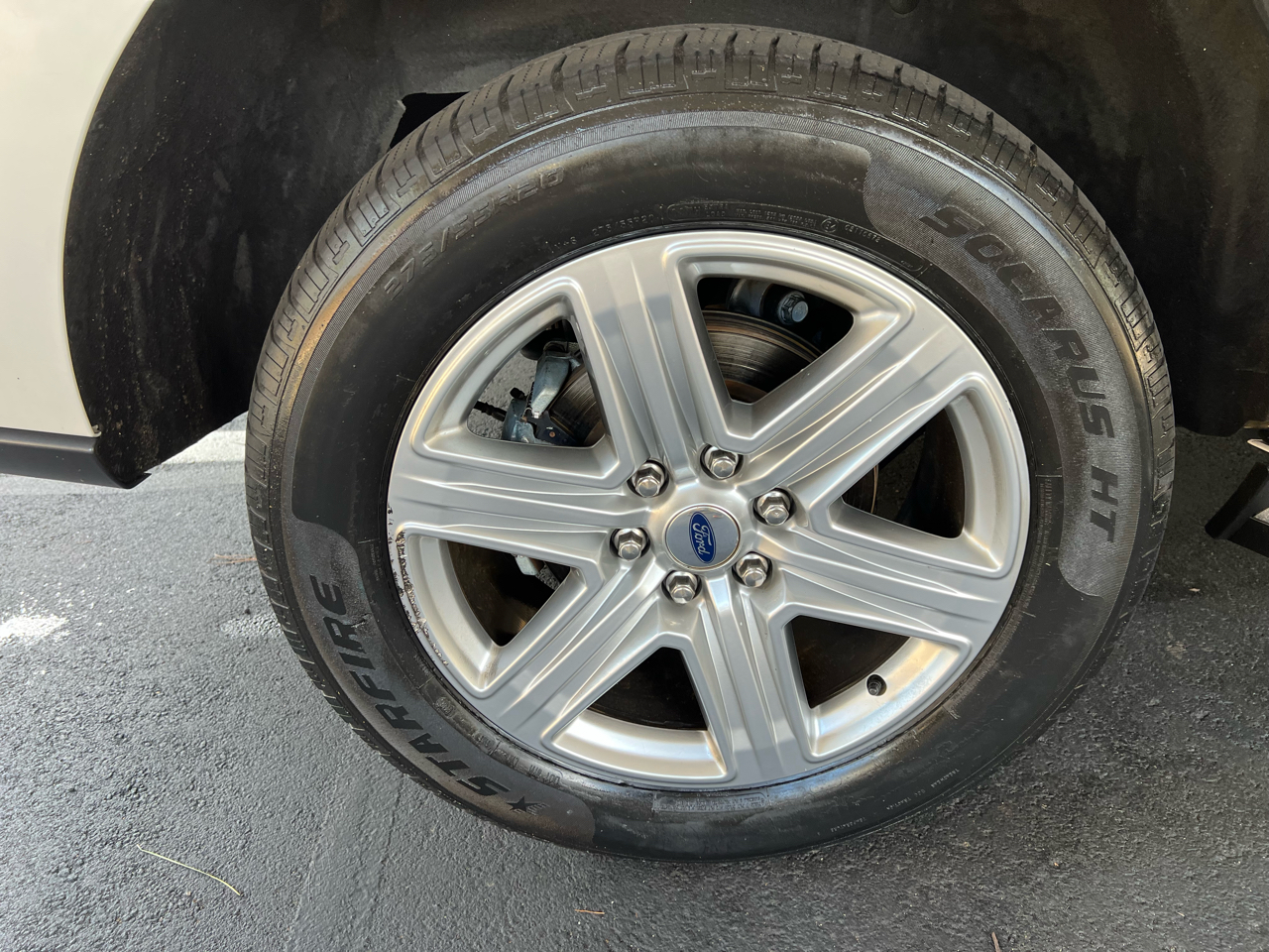 Ford Expedition XLT 4x2 2019