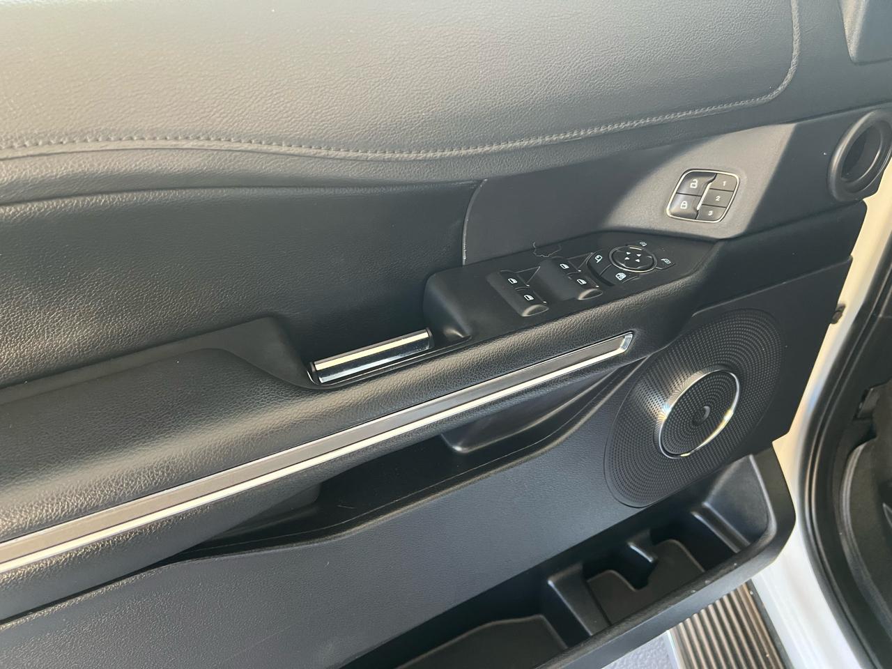 Ford Expedition XLT 2020