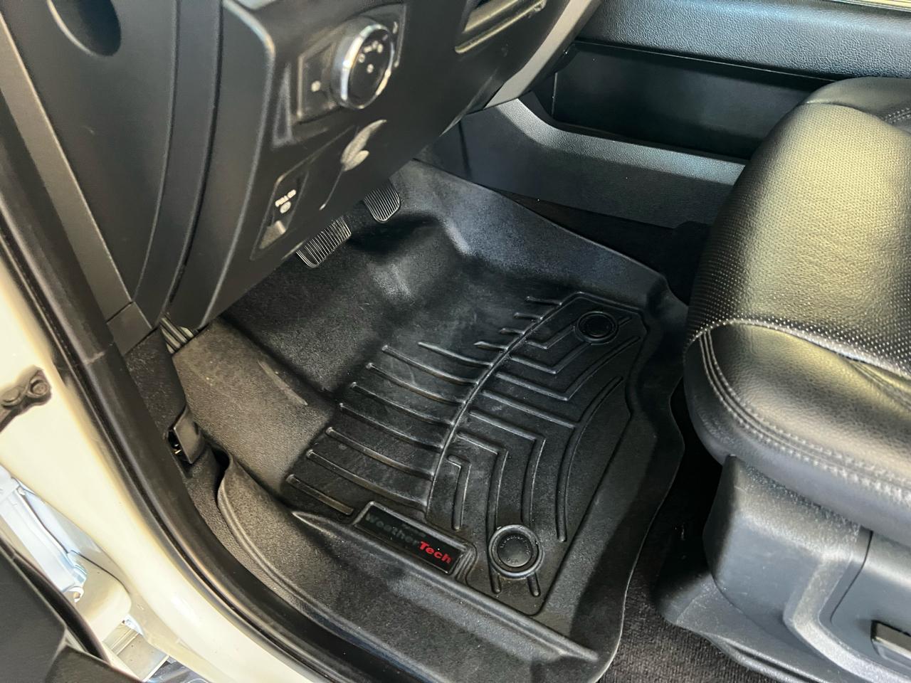 Ford Expedition XLT 2020