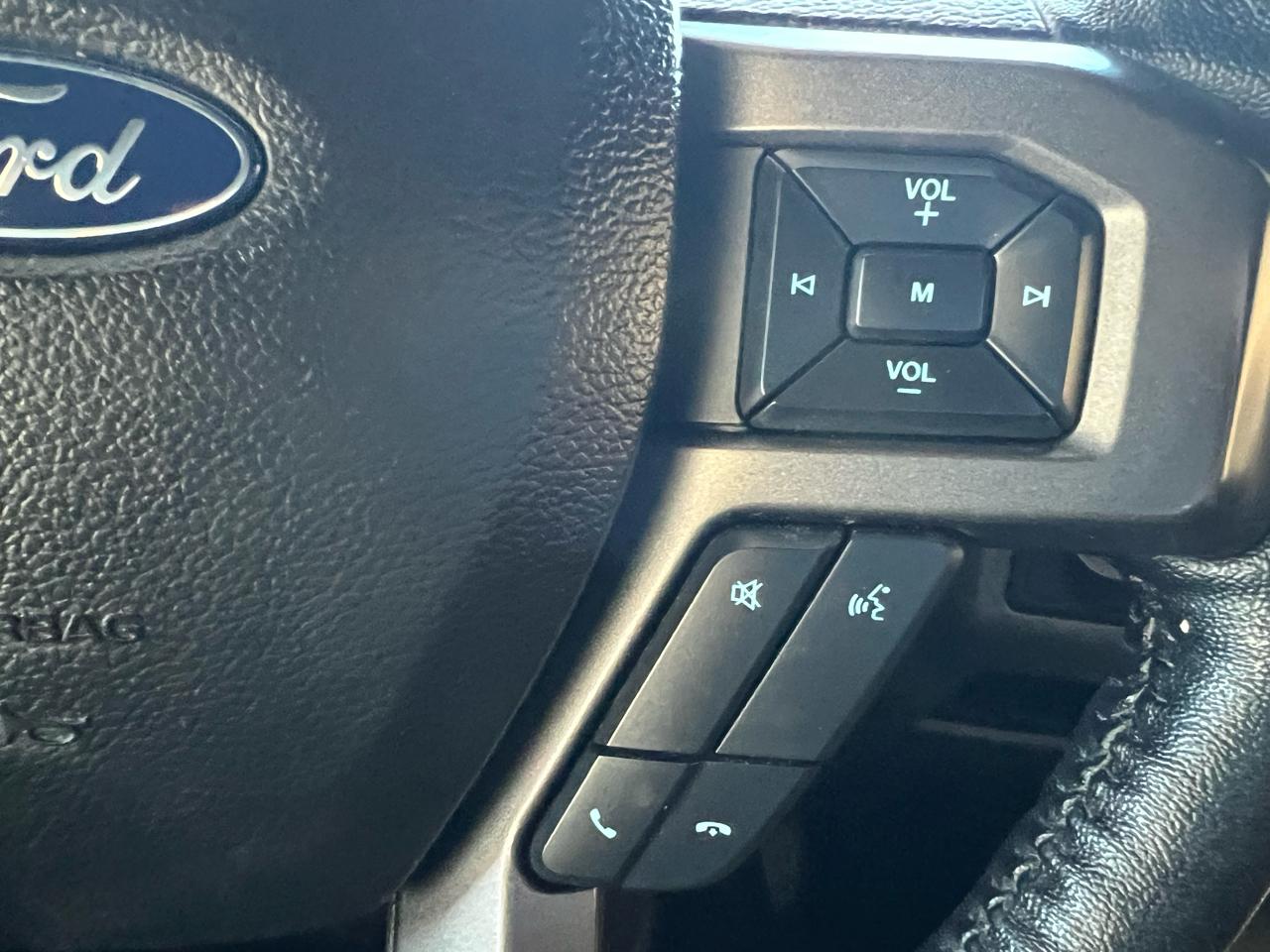 Ford Expedition XLT 2020