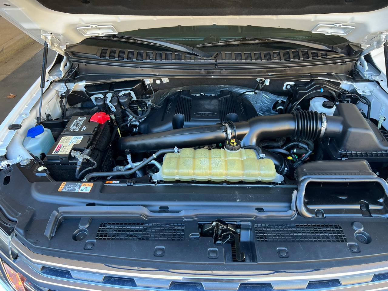 Ford Expedition XLT 2020