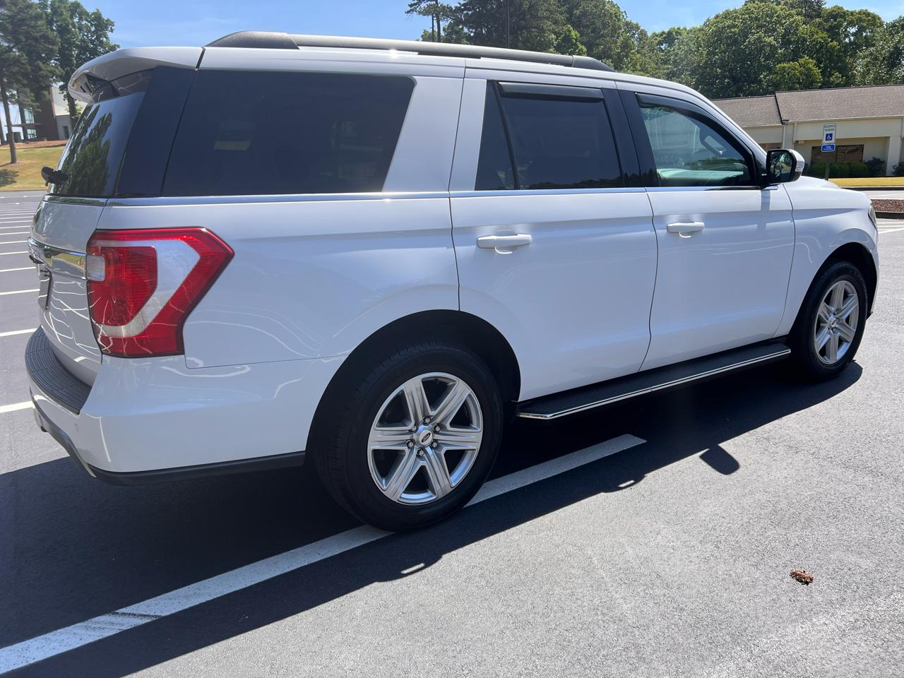 Ford Expedition XLT 4WD 2020