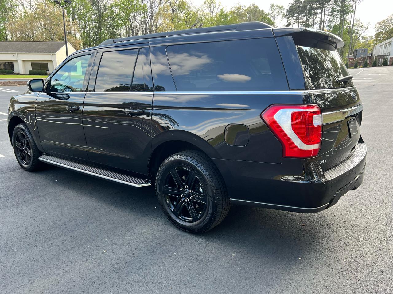 Ford Expedition  2021