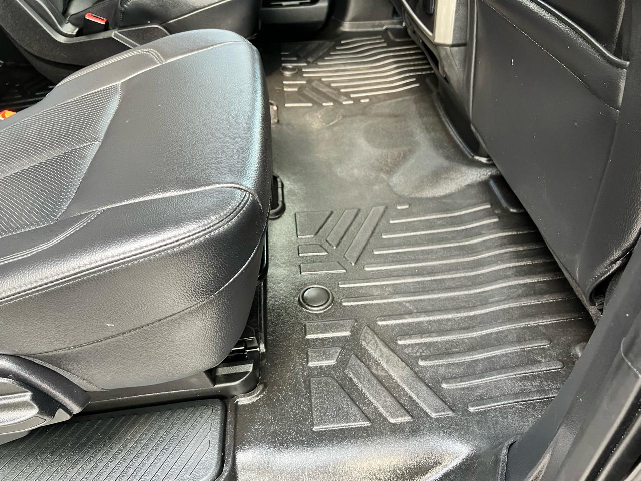 Ford Expedition  2021