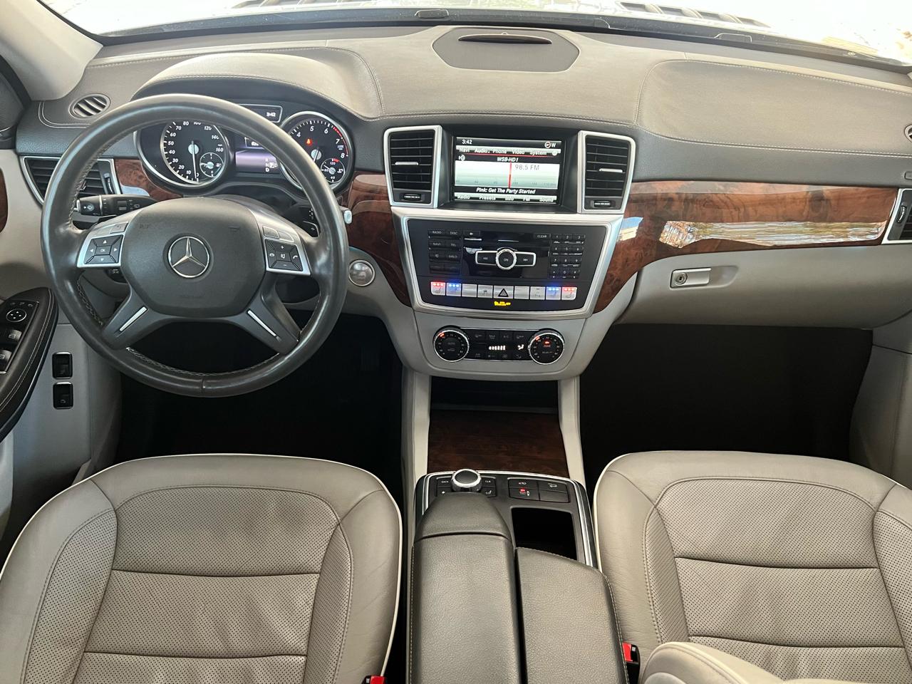 Mercedes-Benz GL-Class GL550 4MATIC 2014