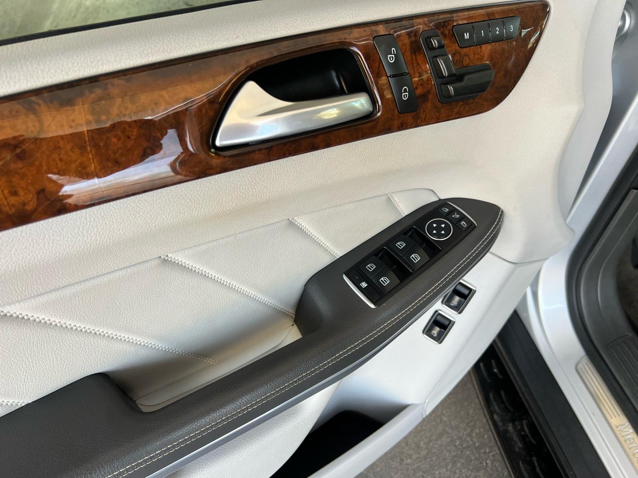 Mercedes-Benz GL-Class GL550 4MATIC 2014