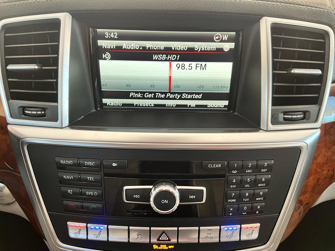 Mercedes-Benz GL-Class GL550 4MATIC 2014