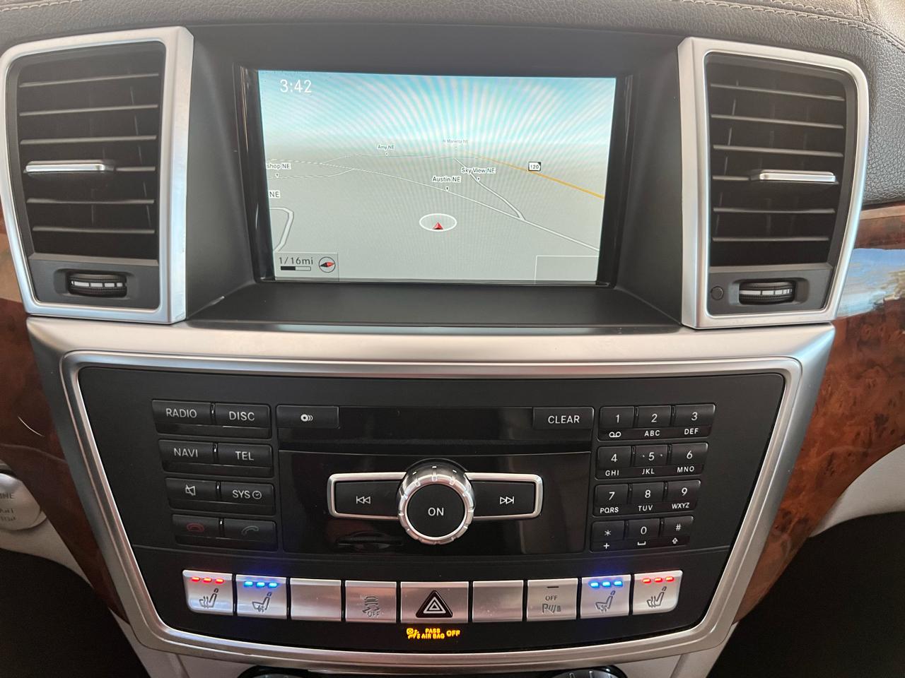 Mercedes-Benz GL-Class GL550 4MATIC 2014