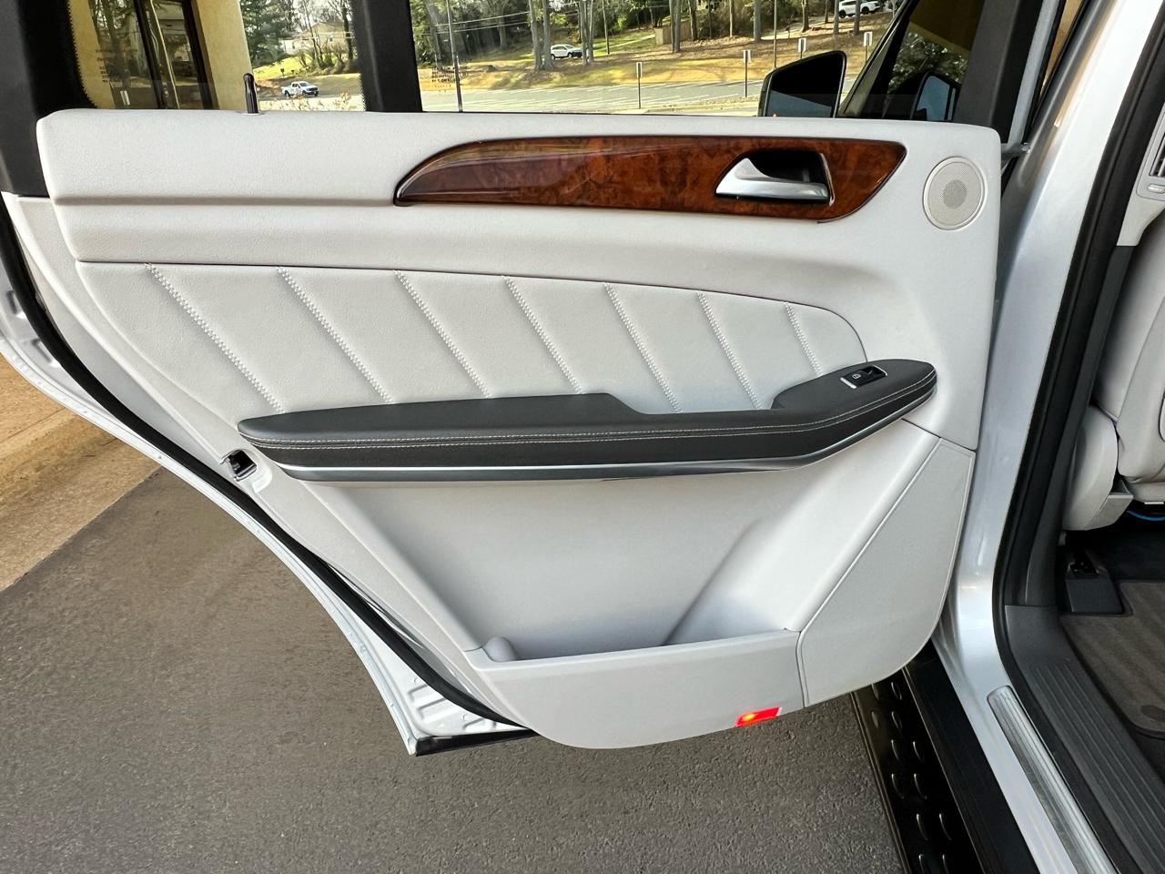 Mercedes-Benz GL-Class GL550 4MATIC 2014