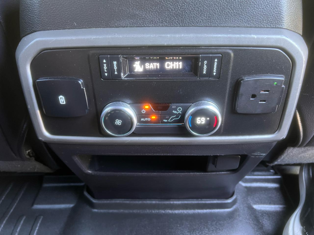 Ford Expedition MAX XLT 4WD 2019