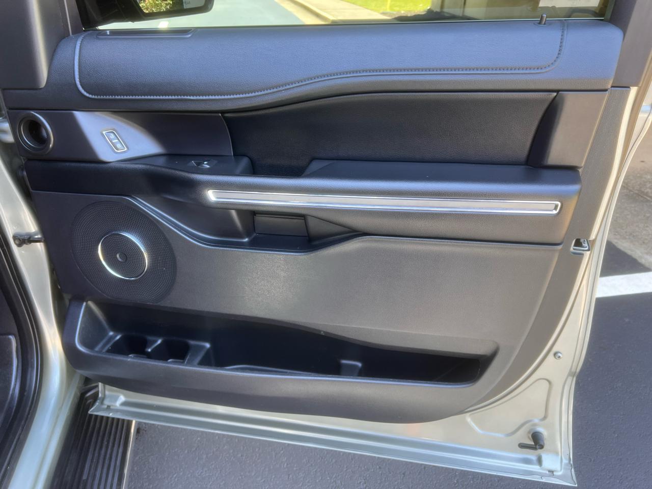 Ford Expedition MAX XLT 4WD 2019