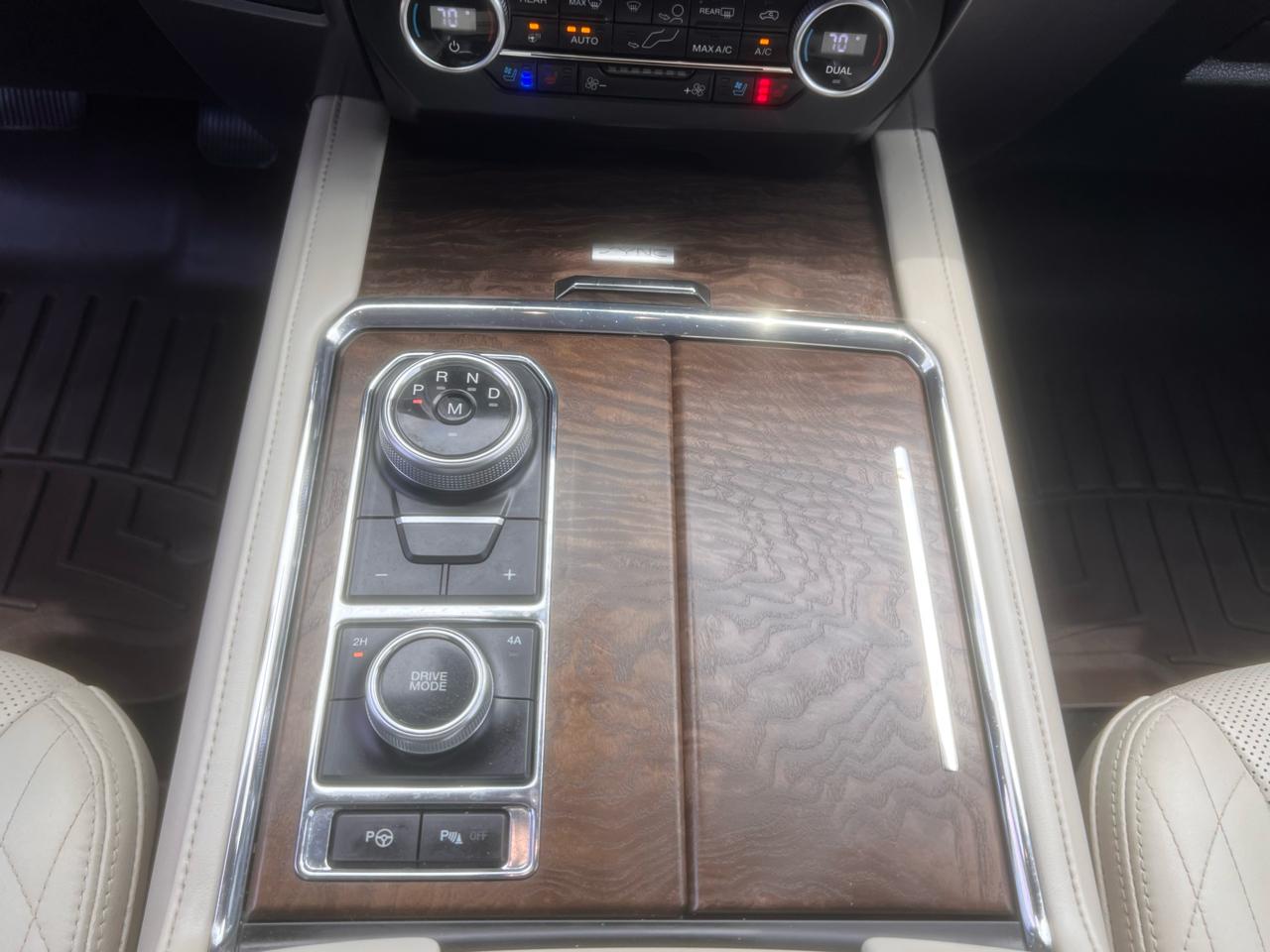 Ford Expedition Platinum 4WD 2019