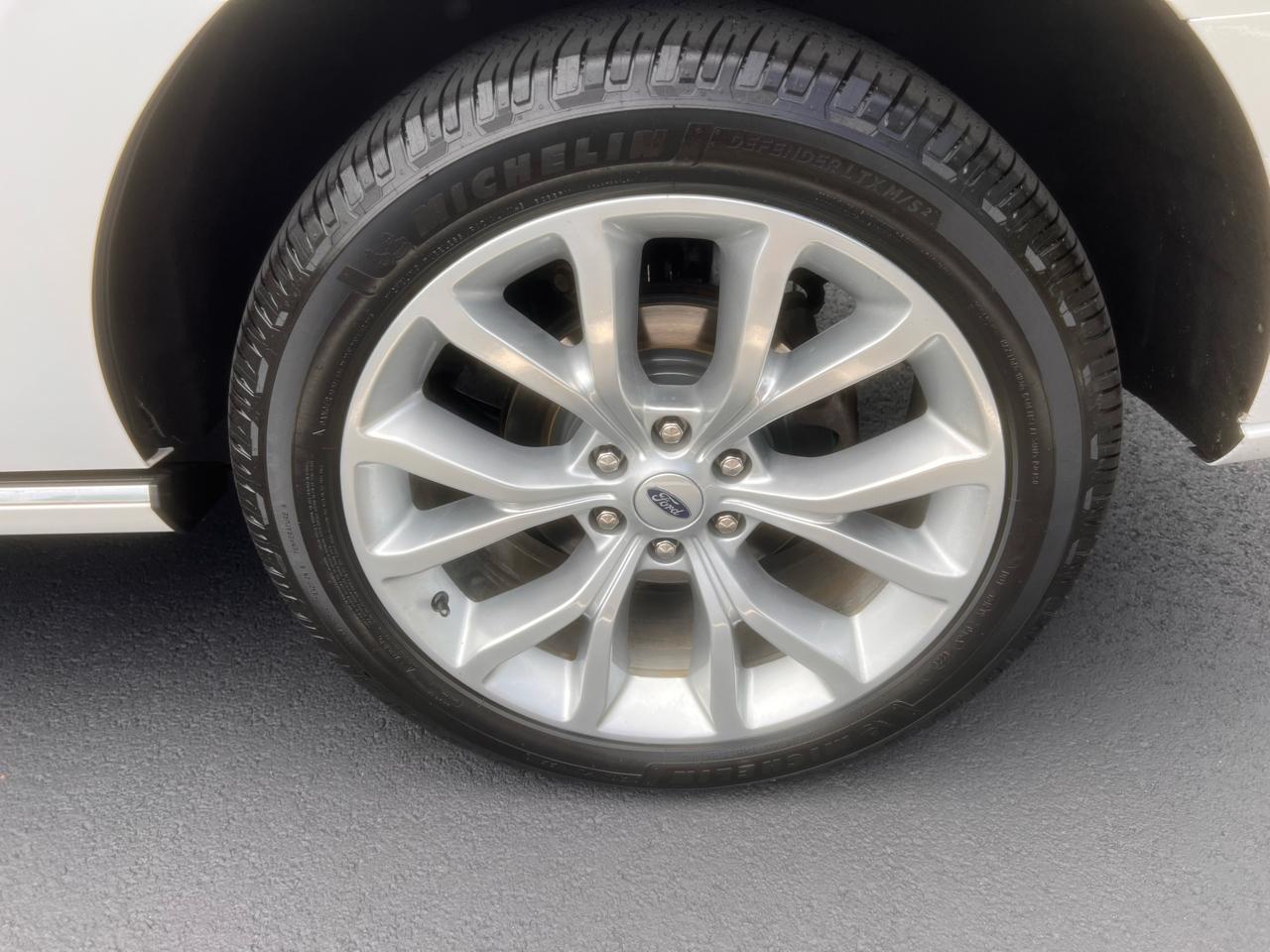 Ford Expedition Platinum 4WD 2019