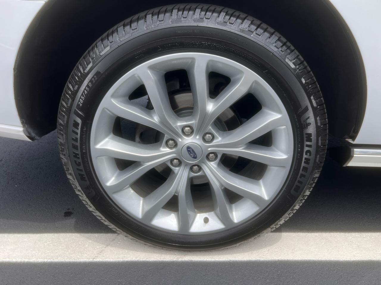 Ford Expedition Platinum 4WD 2019