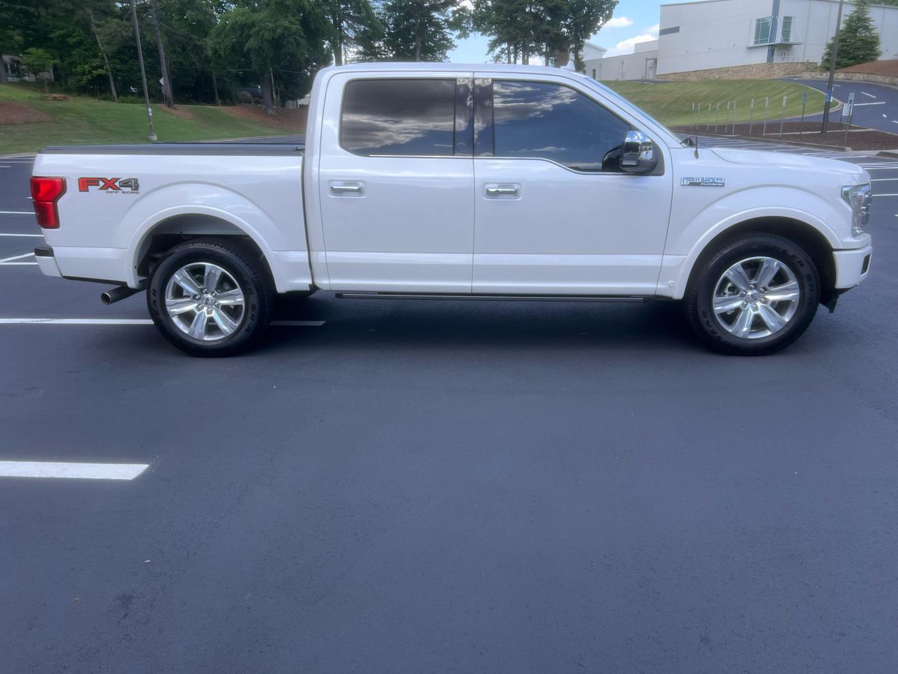 Ford F-150 Platinum 4WD SuperCrew 5.5' Box 2018
