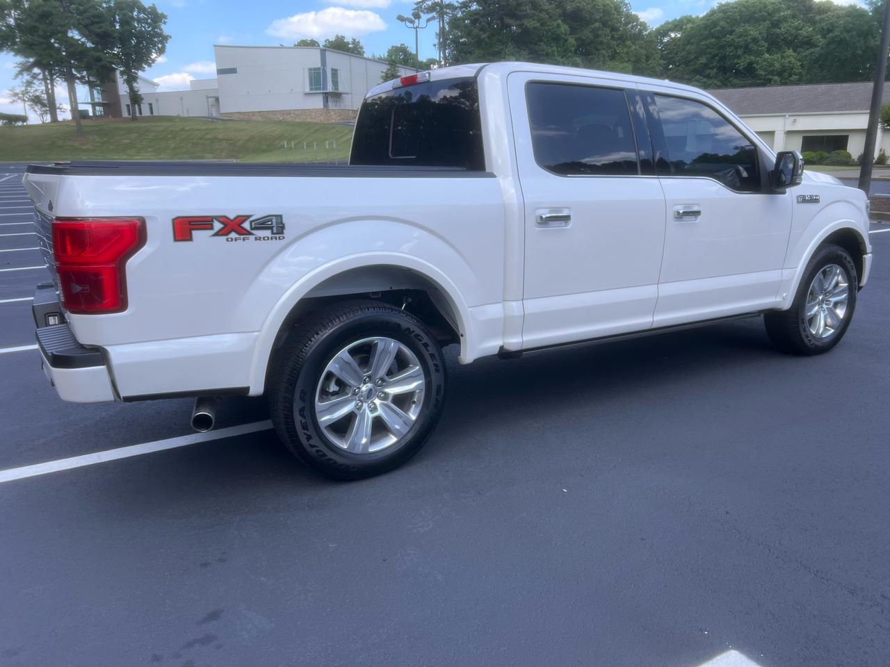 Ford F-150 Platinum 4WD SuperCrew 5.5' Box 2018