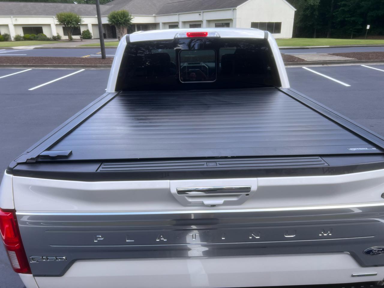 Ford F-150 Platinum 4WD SuperCrew 5.5' Box 2018